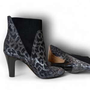 Donald J Pliner Black and Silver Animal Print Ankle Boots Size Women's US 6.5